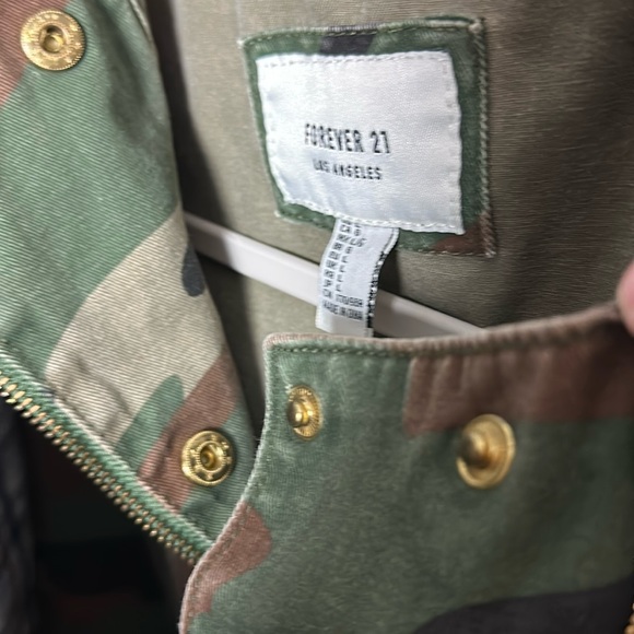 Forever 21 Camo Long Double-Breasted Utility Jacket Size L - Picture 4 of 11